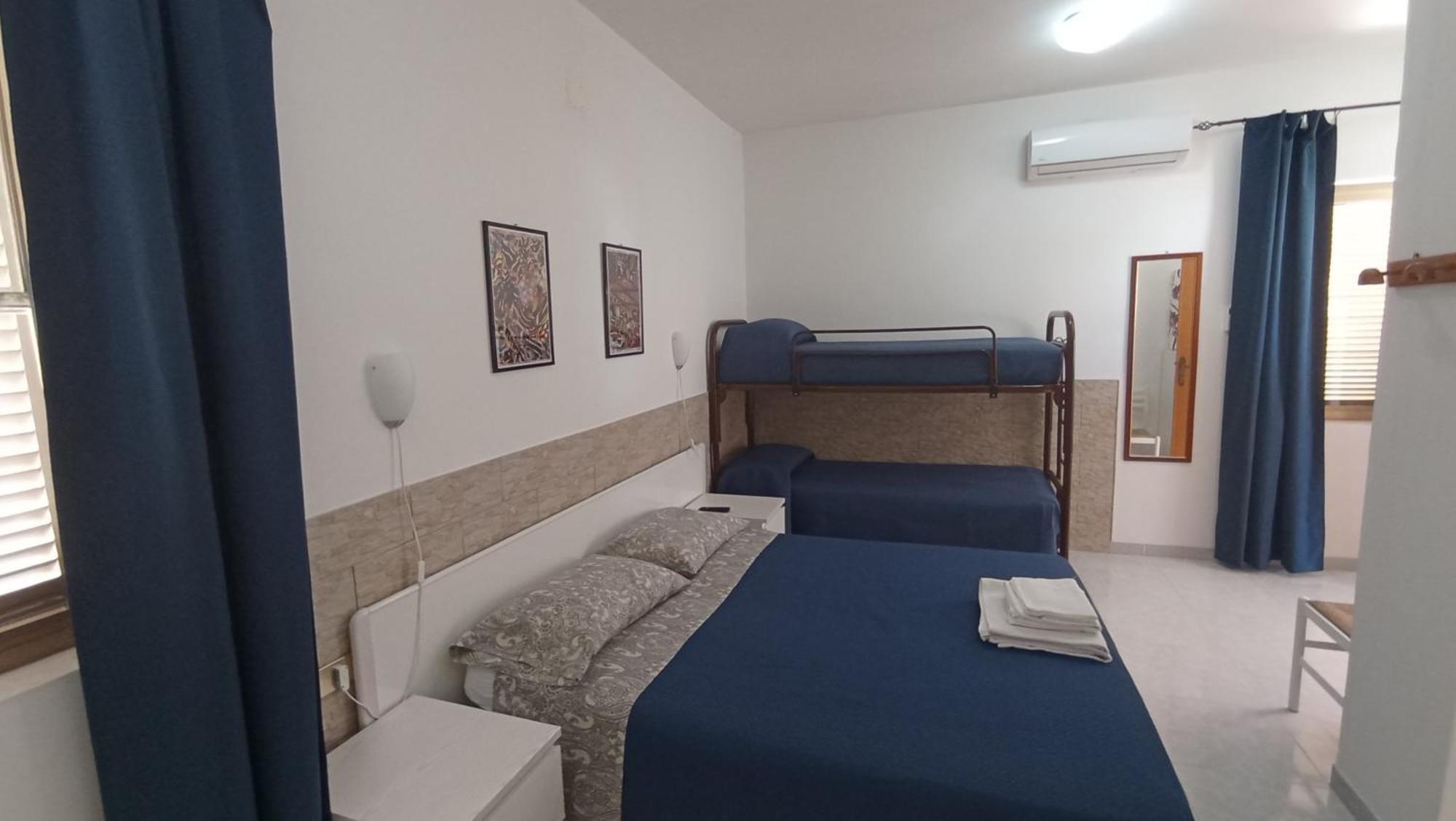Hotel Residence Villa Ascoli Vieste Exterior photo